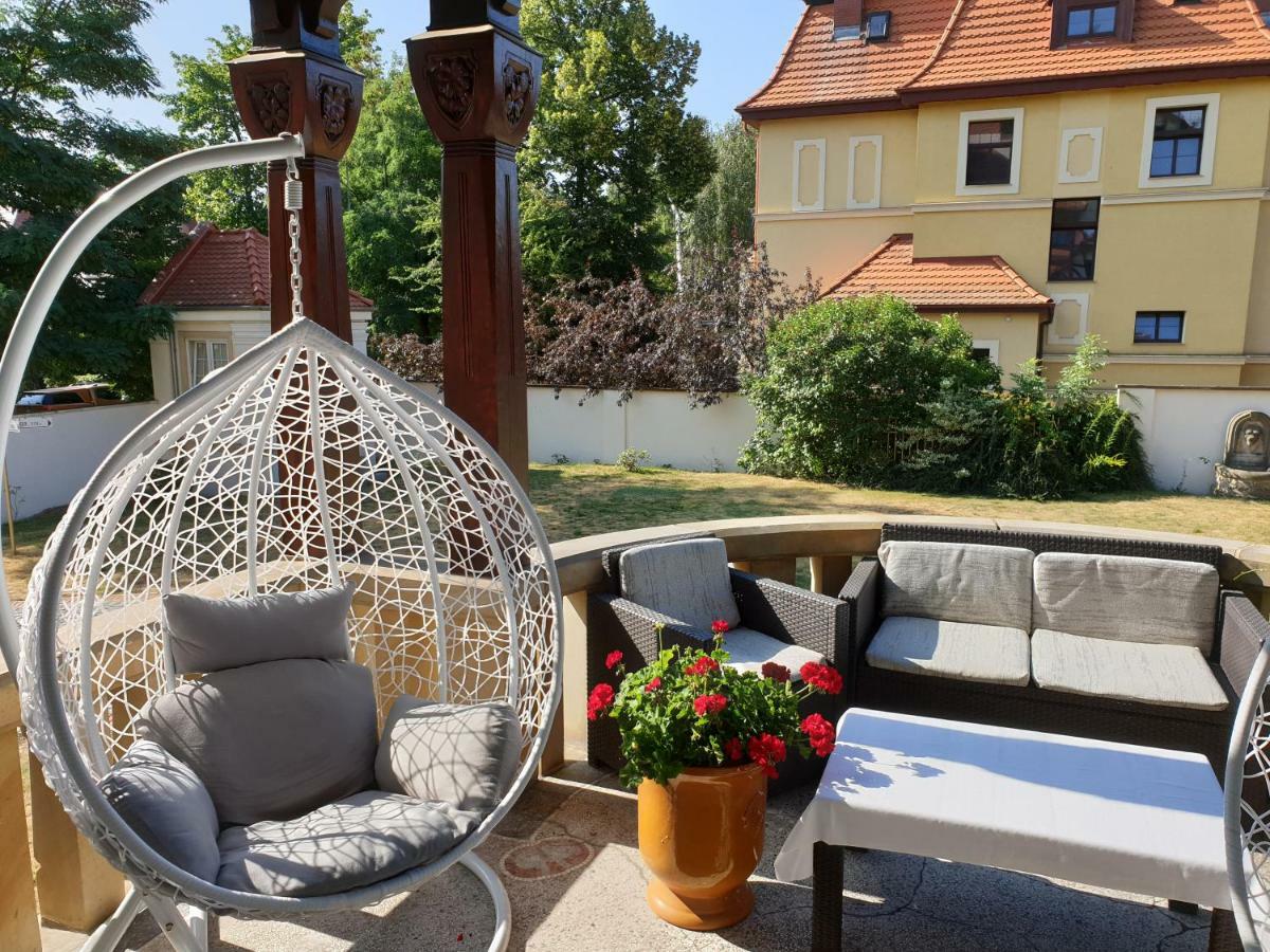 Hotel Palacyk Legnica Exterior photo